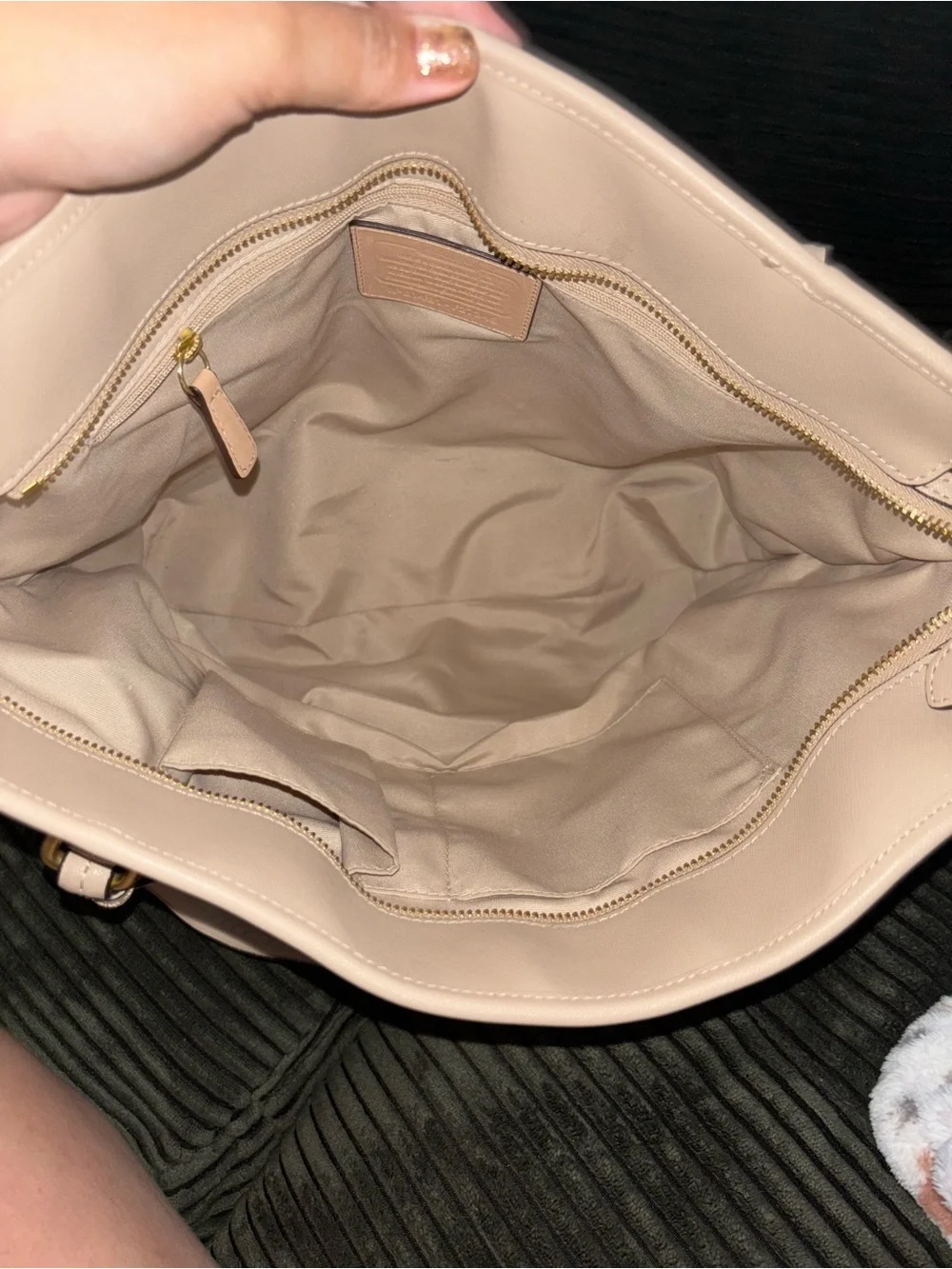 Coach Peyton Carryall Beige Tan Leather Tote with Gold Hardware